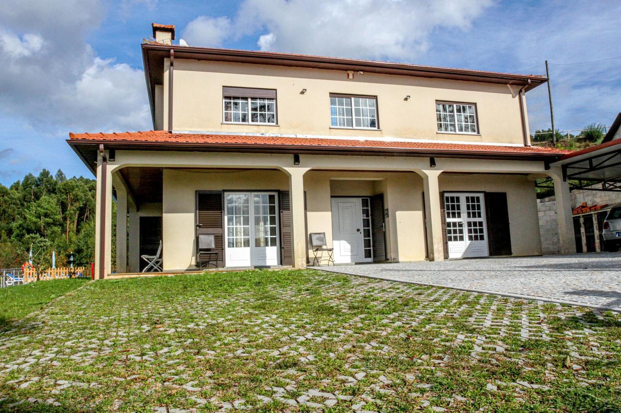 Martins House Quartos Arouca Exteriér fotografie